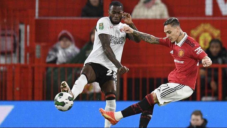 مانشستر يونايتد وتشارلتون