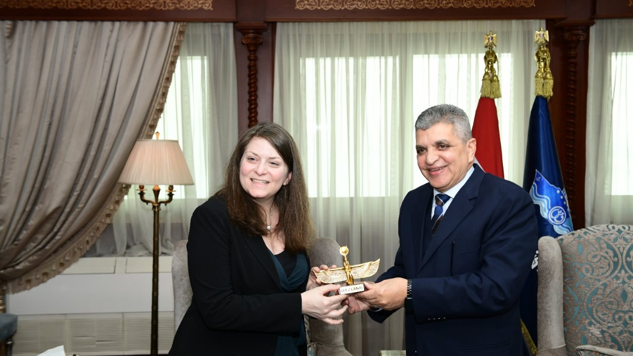 خلال اللقاء 