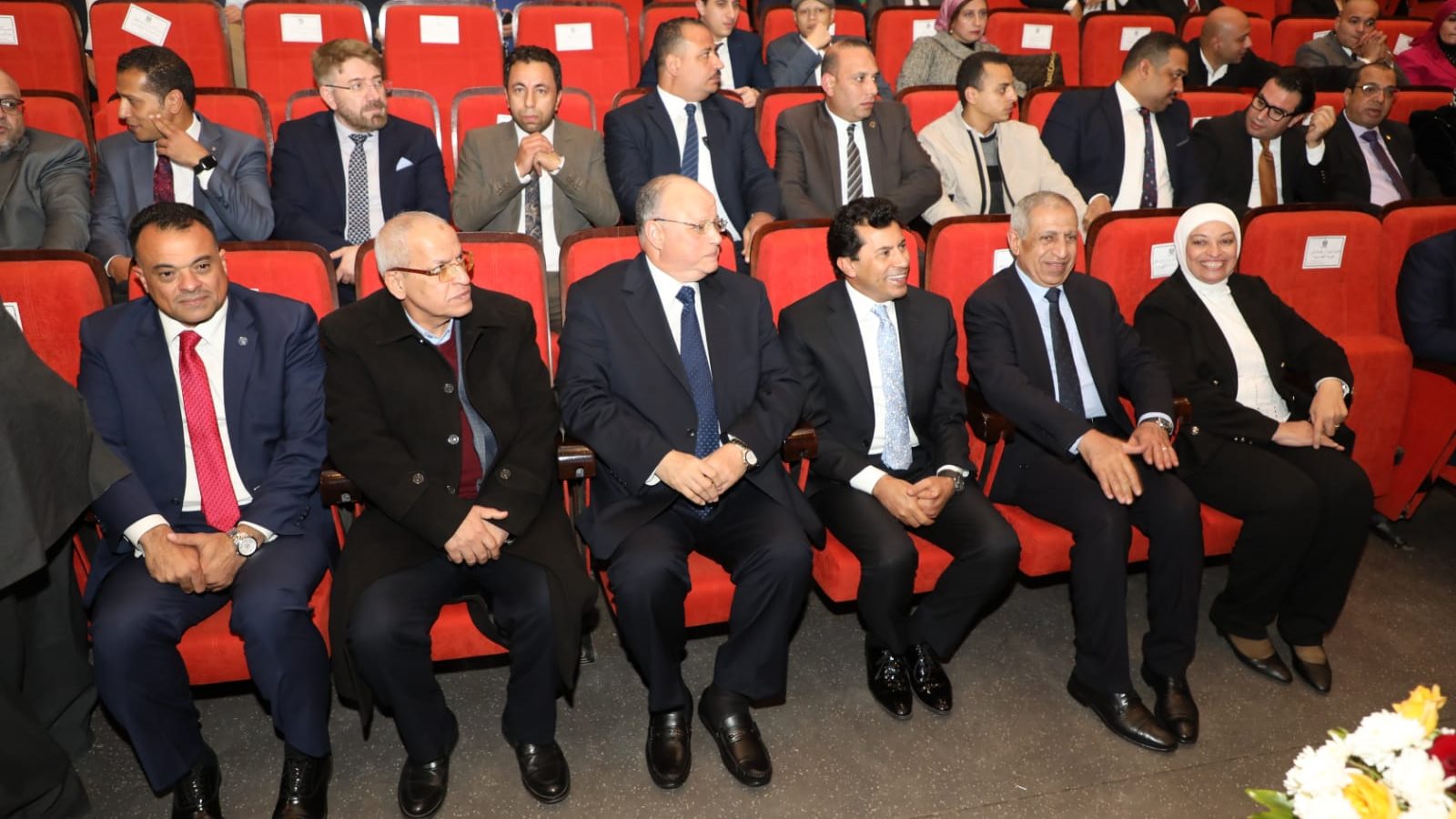 وزير الشباب ومحافظ القاهرة 