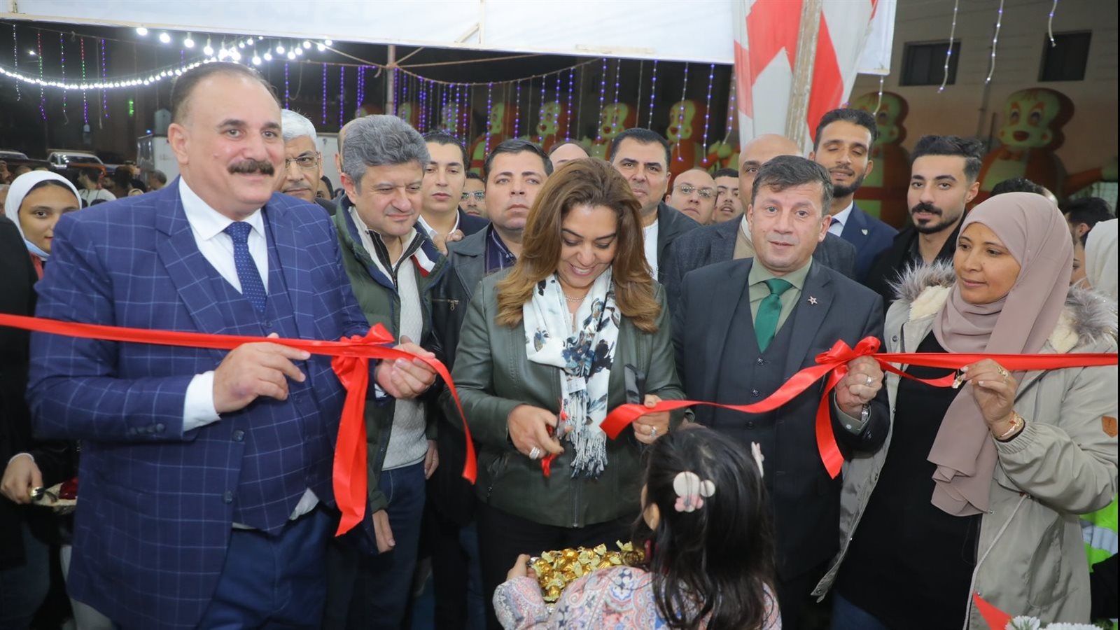 منال عوض محافظ دمياط.