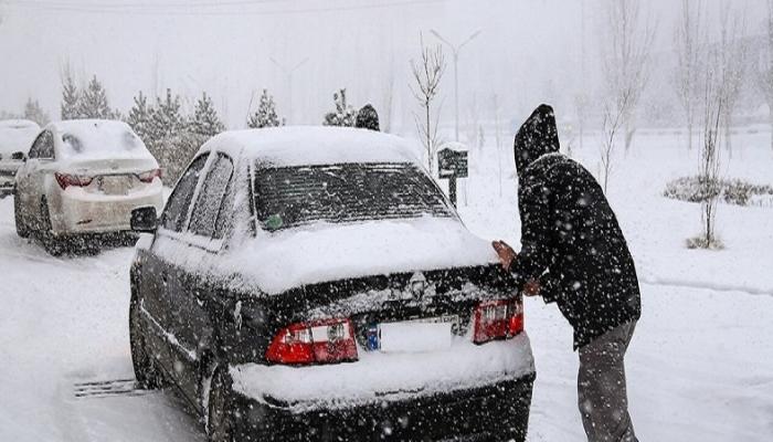 انقطاع الغاز عن بعض المدن الإيرانية وسط موجة برد شديدة