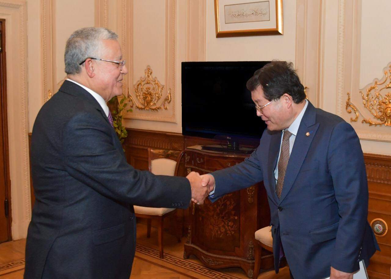 82e84f85-d0e7-4e5c-827f-494bd07f0895