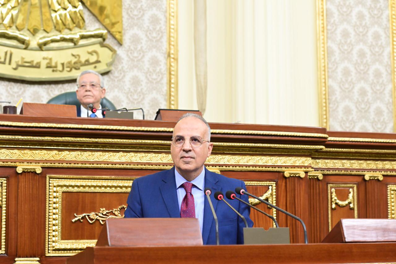 وزير الري