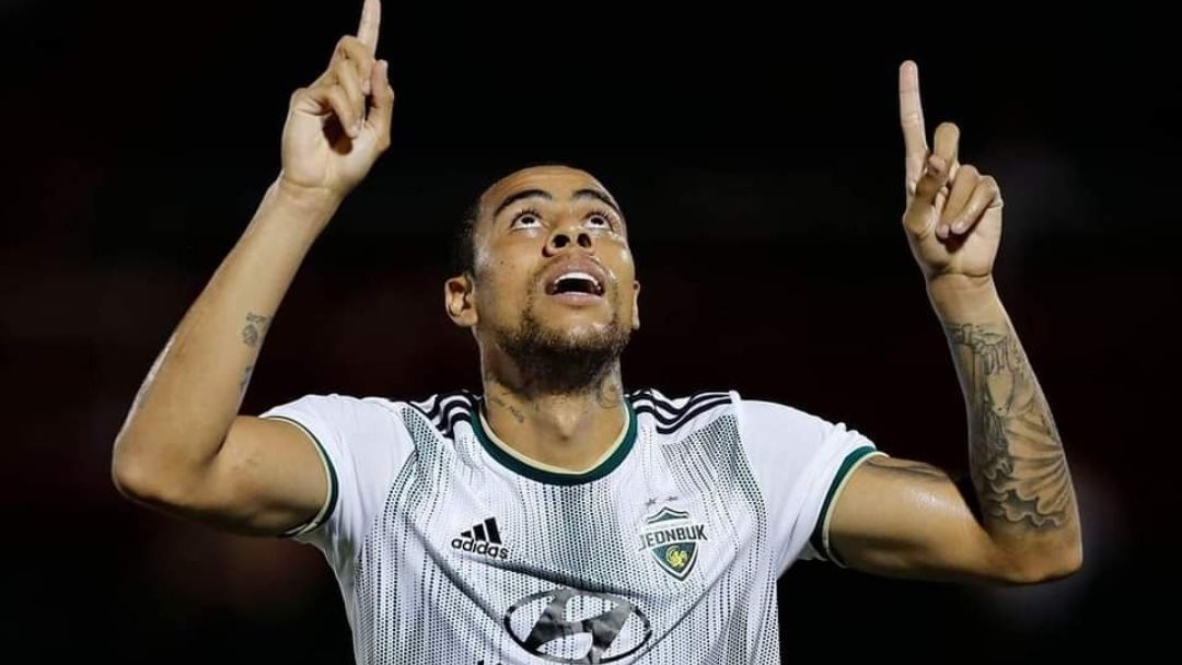 المهاجم البرازيلي