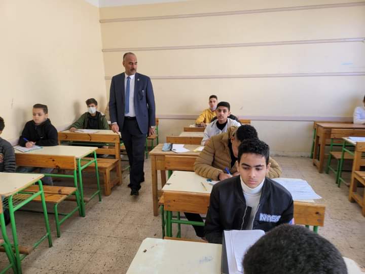 امتحانات الشهادة الاعدادية 
