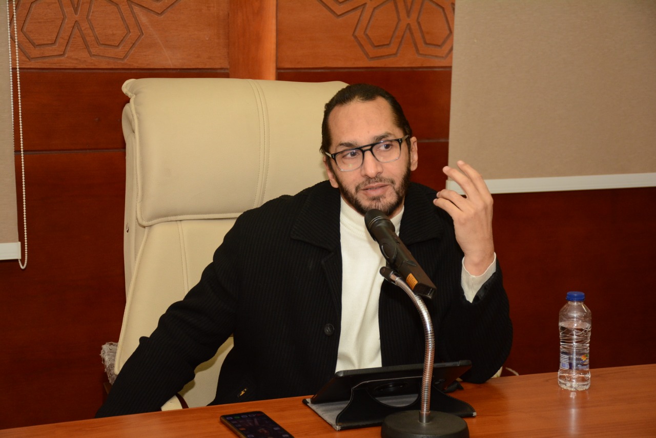الدكتور عبد التواب عثمان الدكتور عبد التواب عثمان
