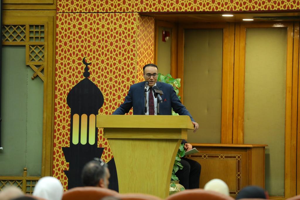 الدكتور علاء جانب 