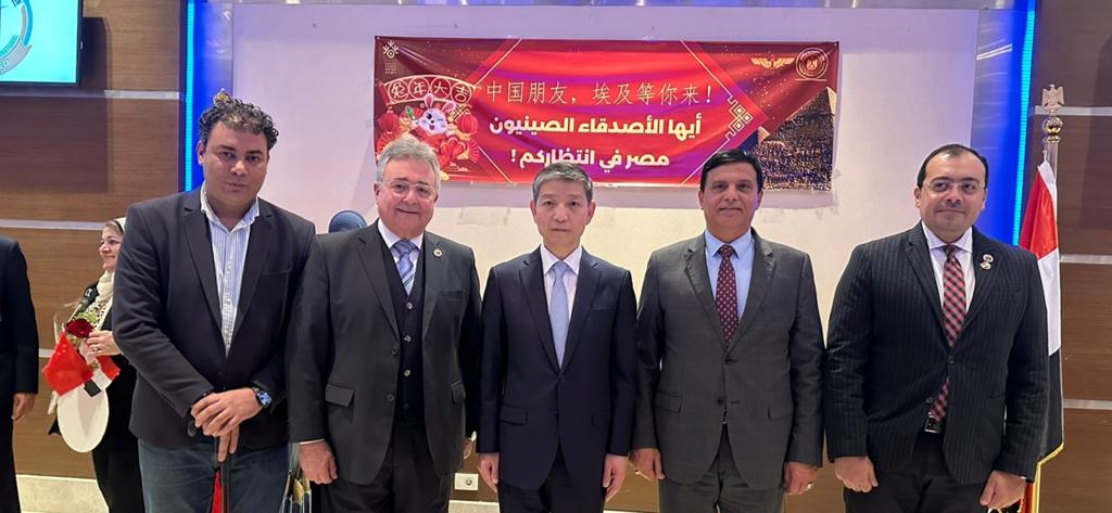 5aa4f1b2-c1ce-4800-abe6-3b69f4453b74