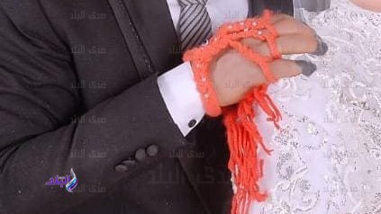 عريس بالاقصر يرتدى التحويطة