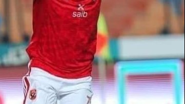 كهرباء لاعب النادي الاهلي 