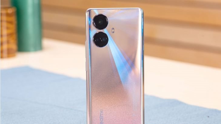 سعر ومواصفات جوال ريلمي Realme 10 Pro+ في الكويت