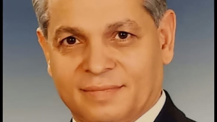 الدكتور وجيه عبد الناصر أستاذ الطب النفسي