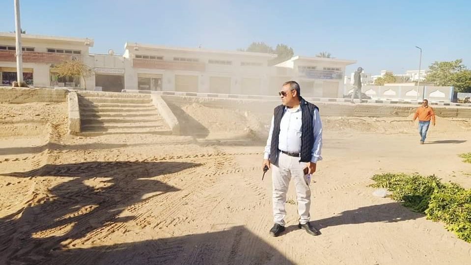 احمد الحضري نائب رئيس المدينة يتابع 