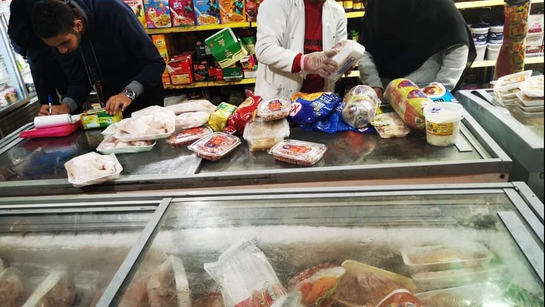 حملة تفتيش تموينية عي المحلات بالعريش
