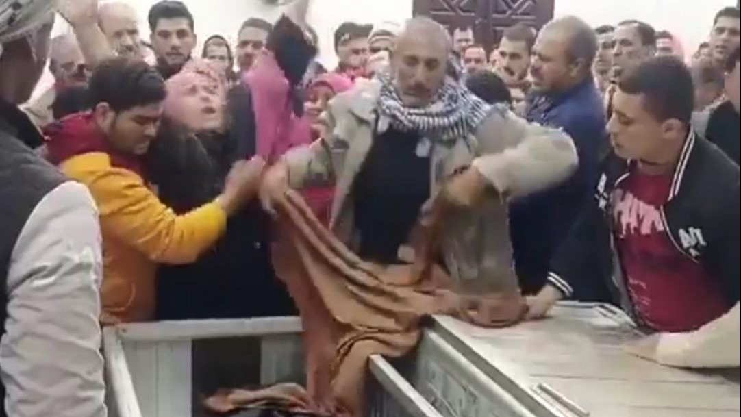 صورة من الحدث