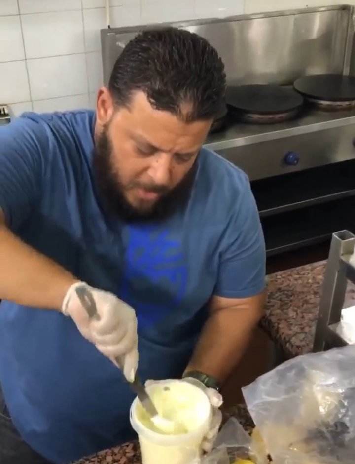 حلوى الوايت شوكلت