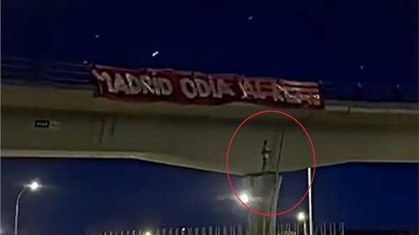 الدمية الدمية