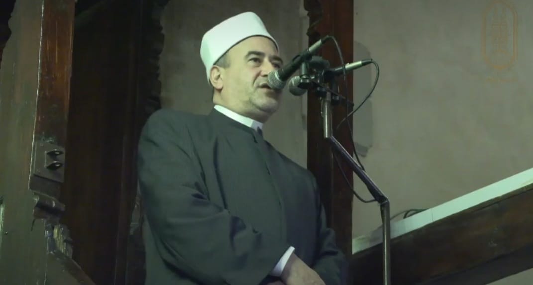 خطيب الأزهر الشريف