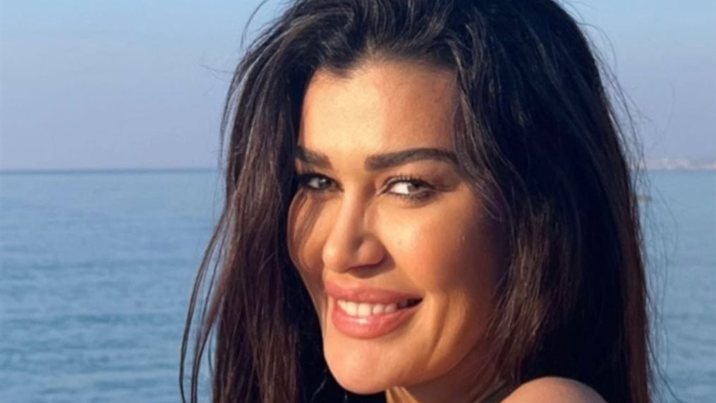نادين الراسي نادين الراسي
