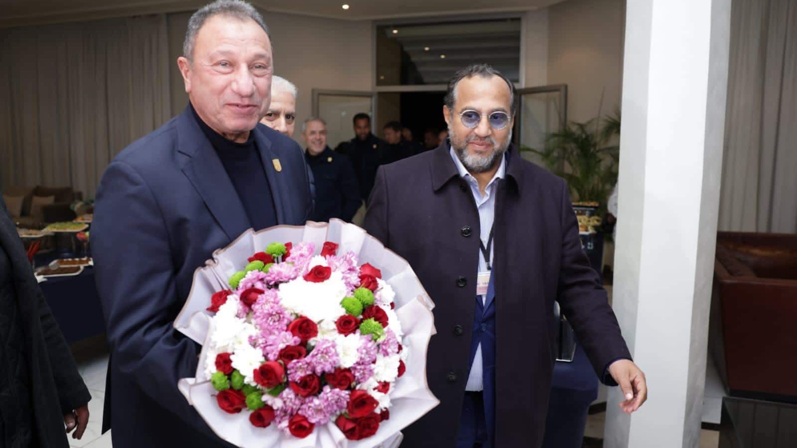 استقبال الخطيب  استقبال الخطيب