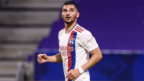 حسام عوار 