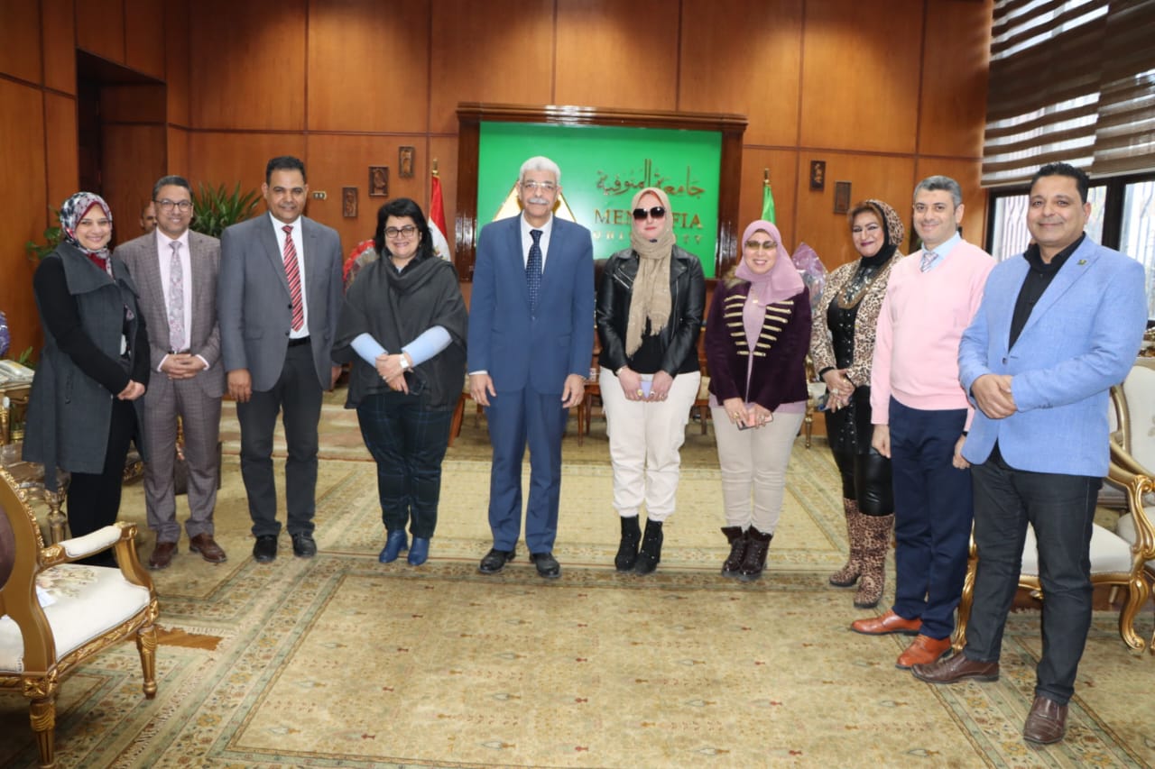 رئيس جامعة المنوفية 
