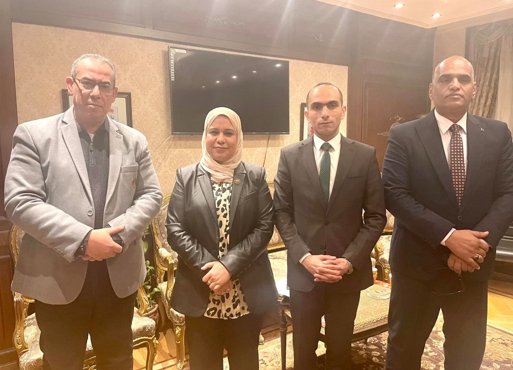 06a309f8-dd95-43f0-8dcb-54fa128d90b4