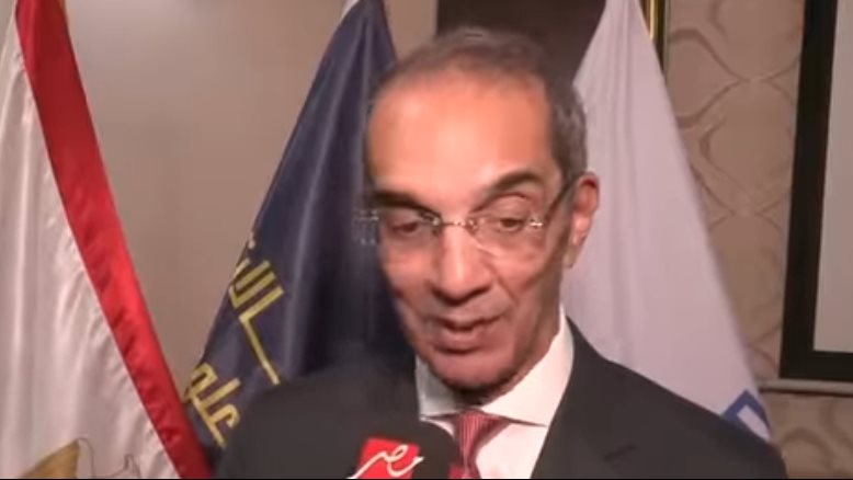 عمرو طلعت، وزير الاتصالات 