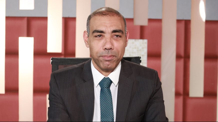 الدكتور أيمن سمير 