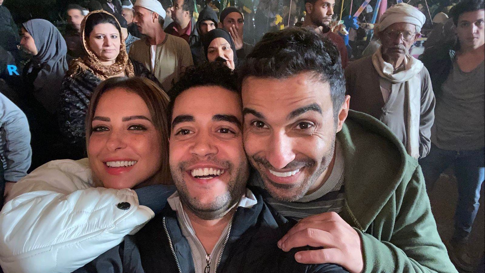ريم مصطفى مع فهمي وخالد أنور