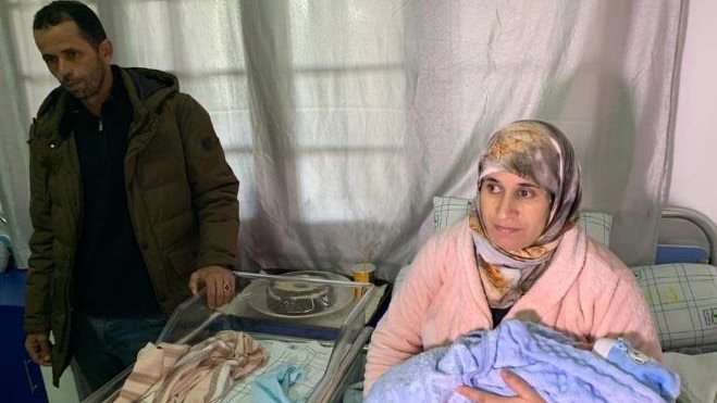 والدا الطفل ريان  