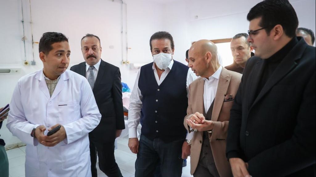 وزير الصحة خلال زيارة الشرقية 