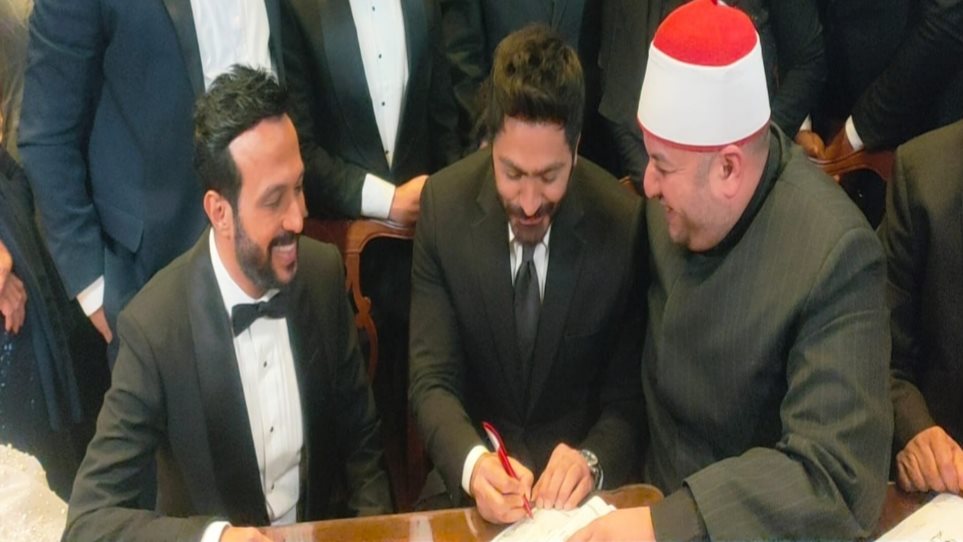 أحمد عصام وتامر حسنى