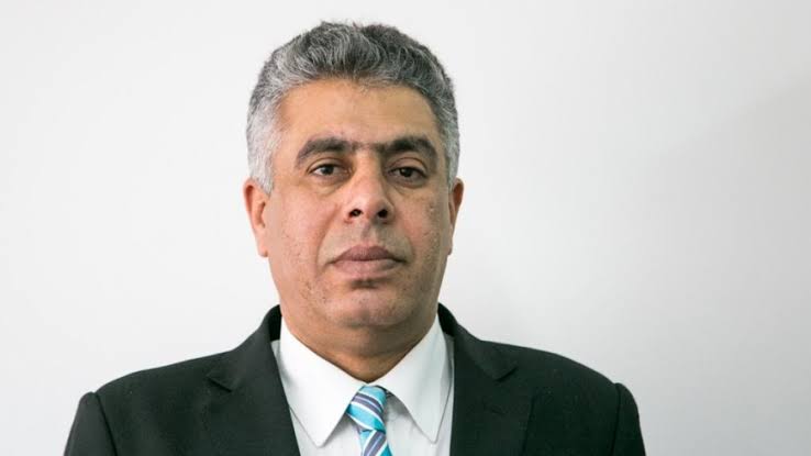  الكاتب عماد الدين حسين