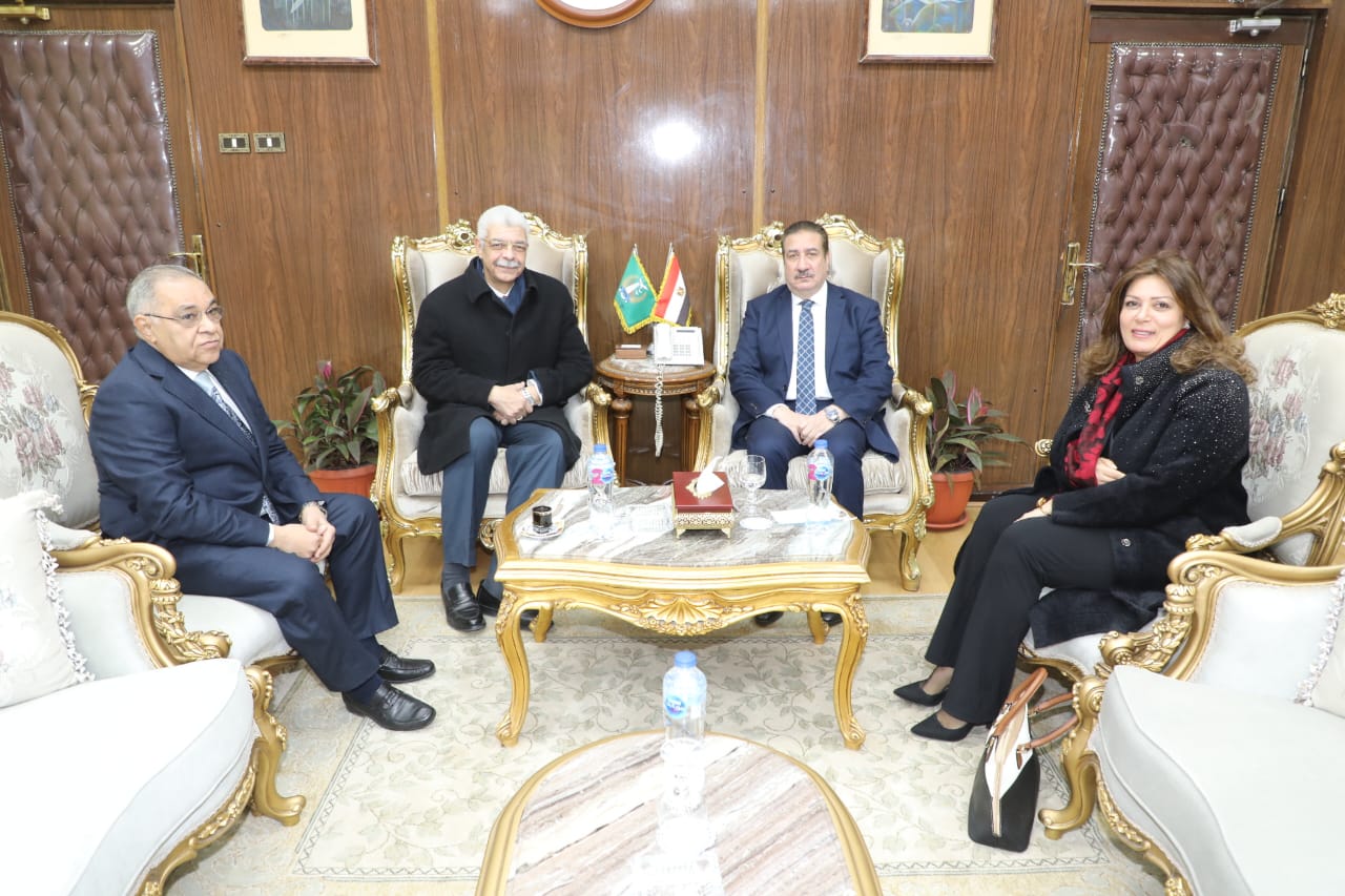 محافظ المنوفية يستقبل رؤساء الجامعات 