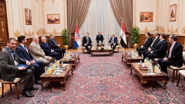 حنفي جبالي يلتقي رئيس جمهورية كرواتيا حنفي جبالي يلتقي رئيس جمهورية كرواتيا