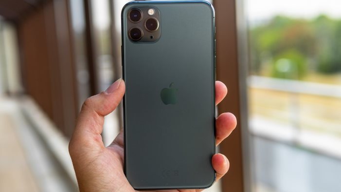 عرض الأربعاء..موبايل iPhone 11 Pro Max مجدد ب 10 آلاف جنيه