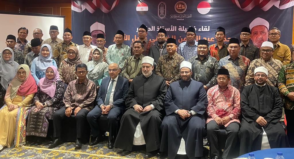 الدكتور محمد الضويني