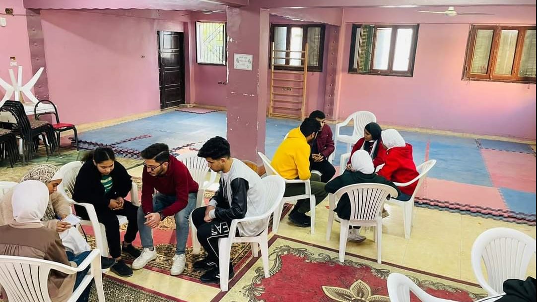 ندوات توعية  بمراكز الشباب 