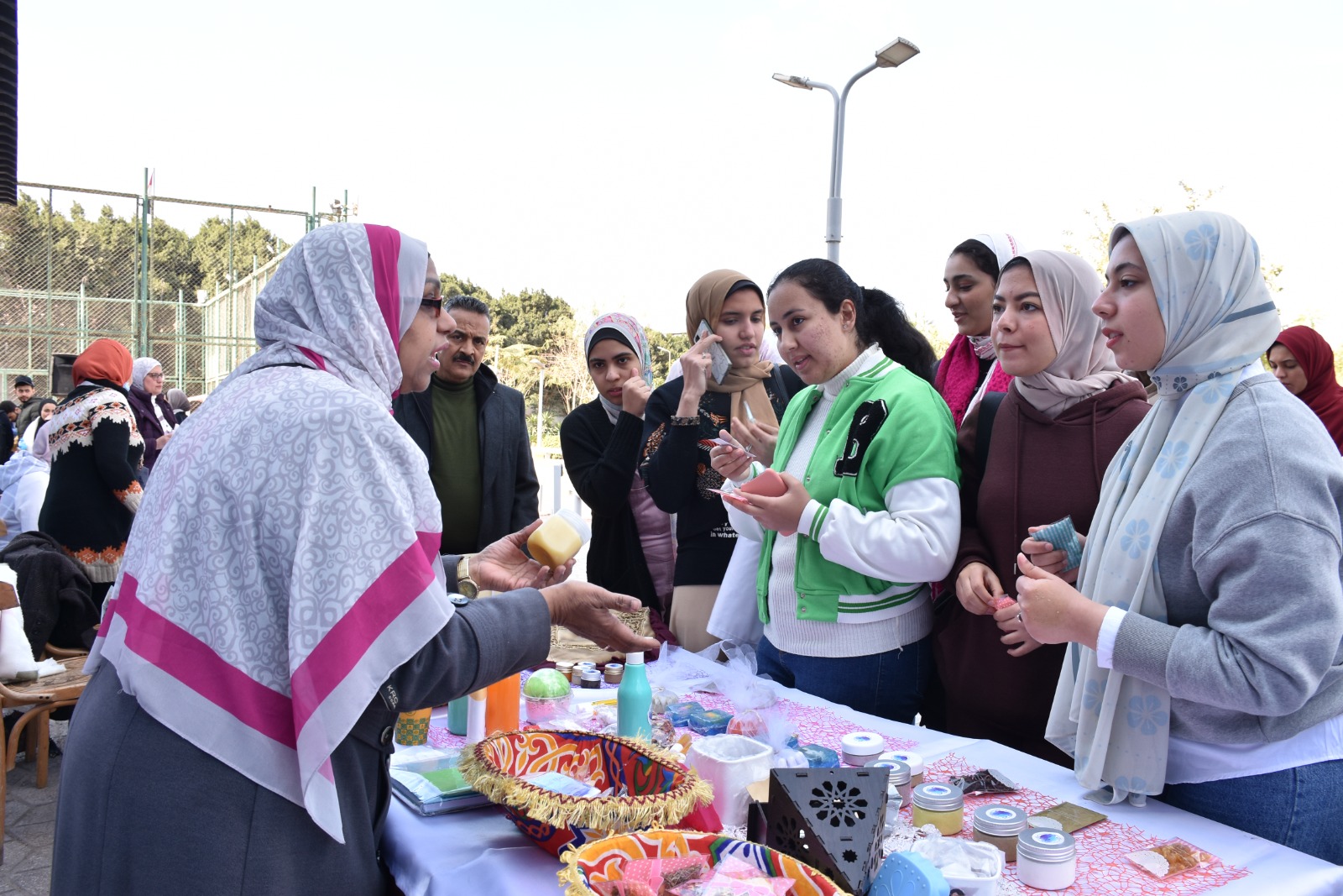 يوم ترفهي لطلاب صيدلة جامعة عين شمس