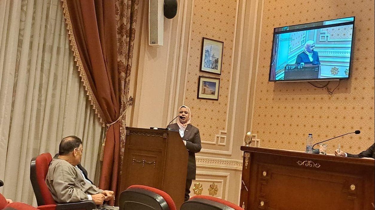 النائبة رقية الهلالى خلال مناقشة الطلب 