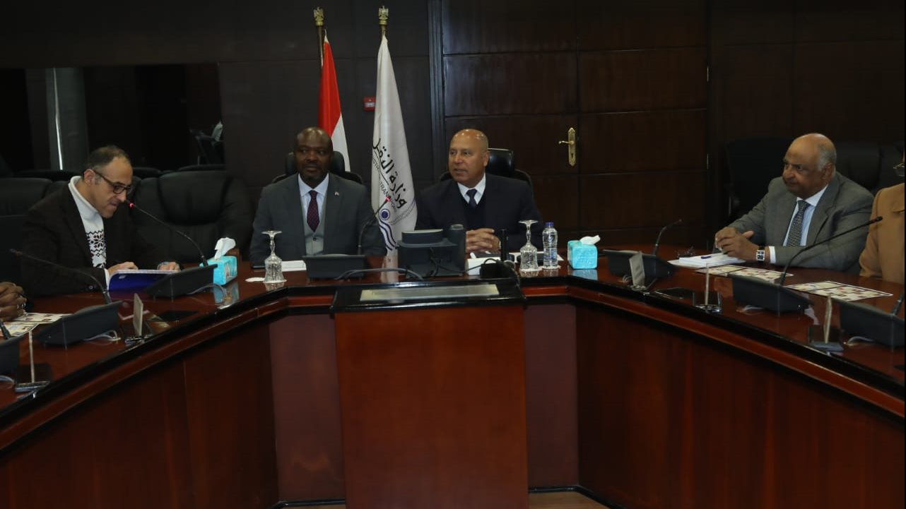 لقاء وزير النقل اليوم 