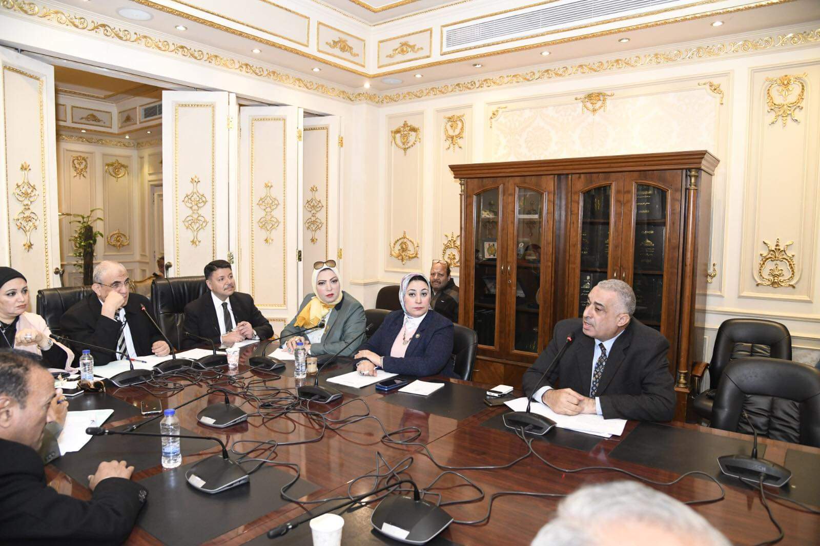 e7e3d448-0bb2-4581-9289-5da45ce4f50f