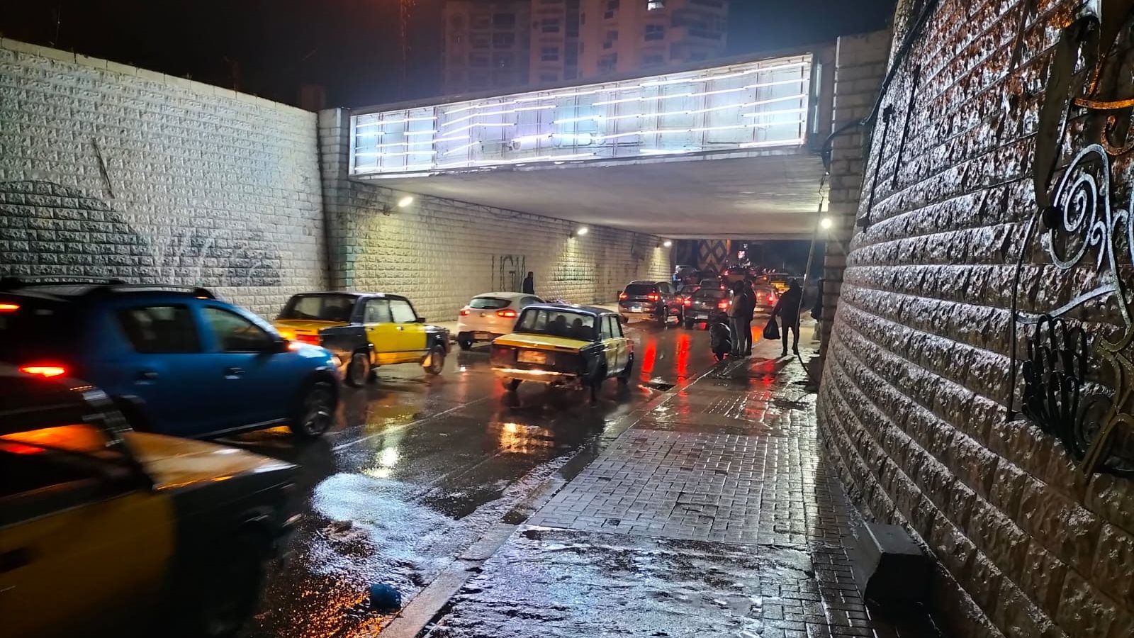 أمطار غزيرة تضرب الإسكندرية 