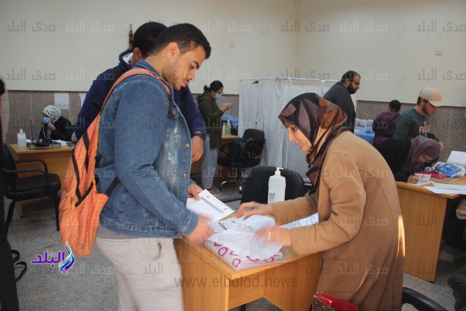 حمله تطعيم الفيروس الكبدى لطلاب طب عين شمس1