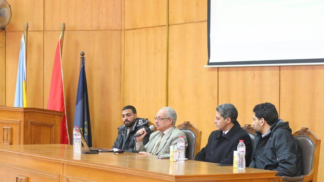 ندوة بنقابة المهندسين في الإسكندرية