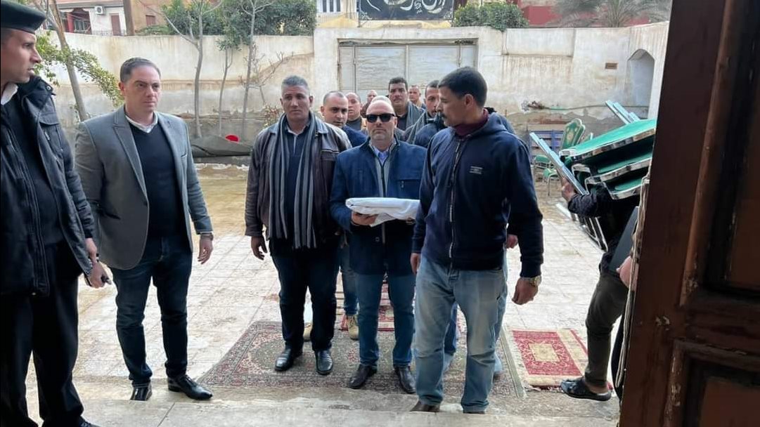 تقديم الكفن 