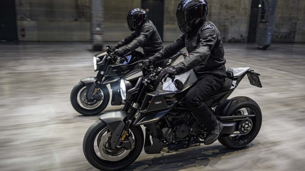  دراجة نارية جديدة من KTM و برابوس