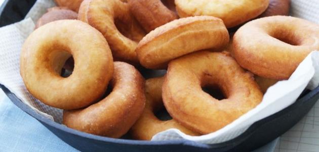 دونات قبل التزيين