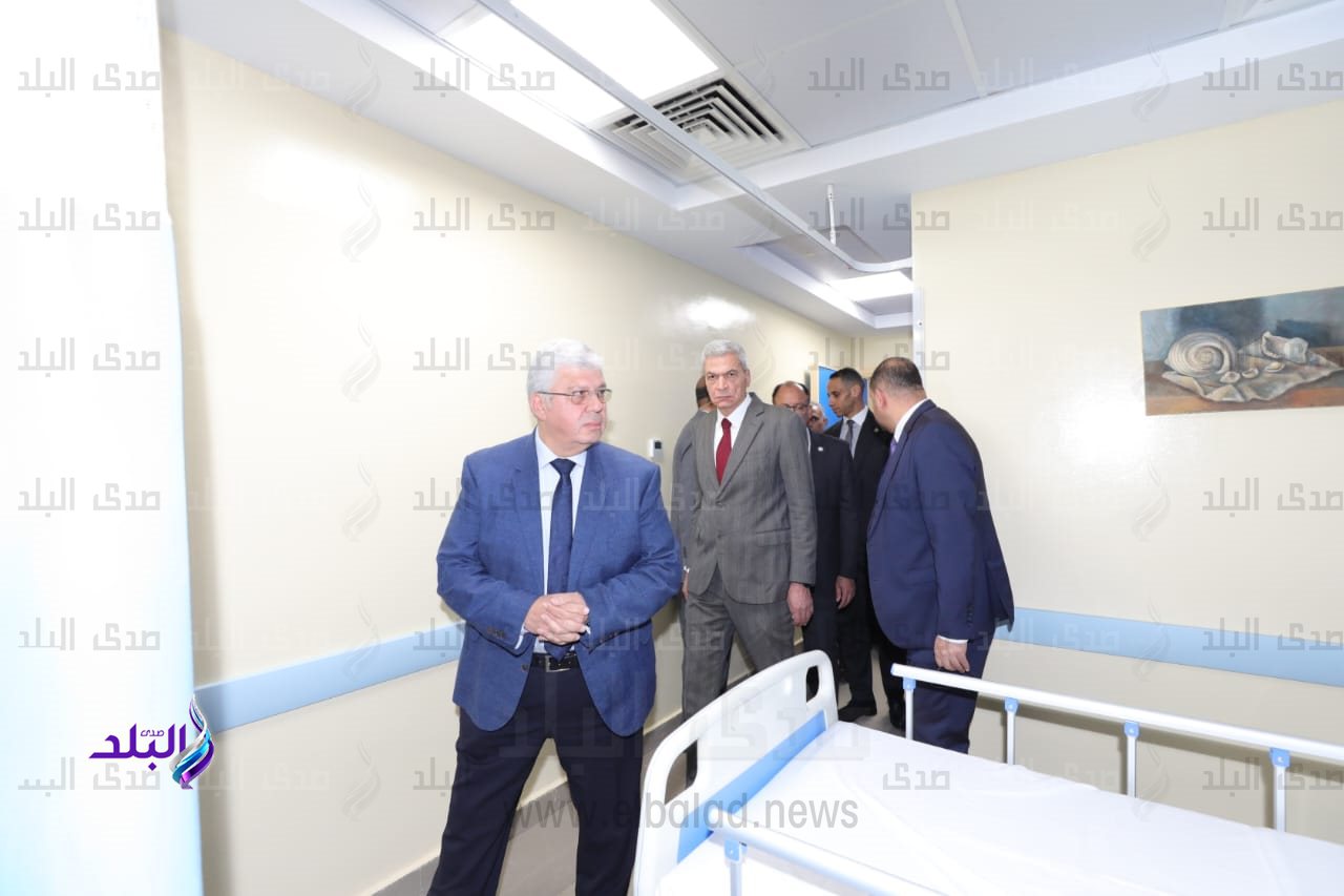 وزير التعليم العالي ورئيس جامعة حلوان يفتتحان المرحلة النهائية لأعمال تطوير مستشفى بدر الجامعي